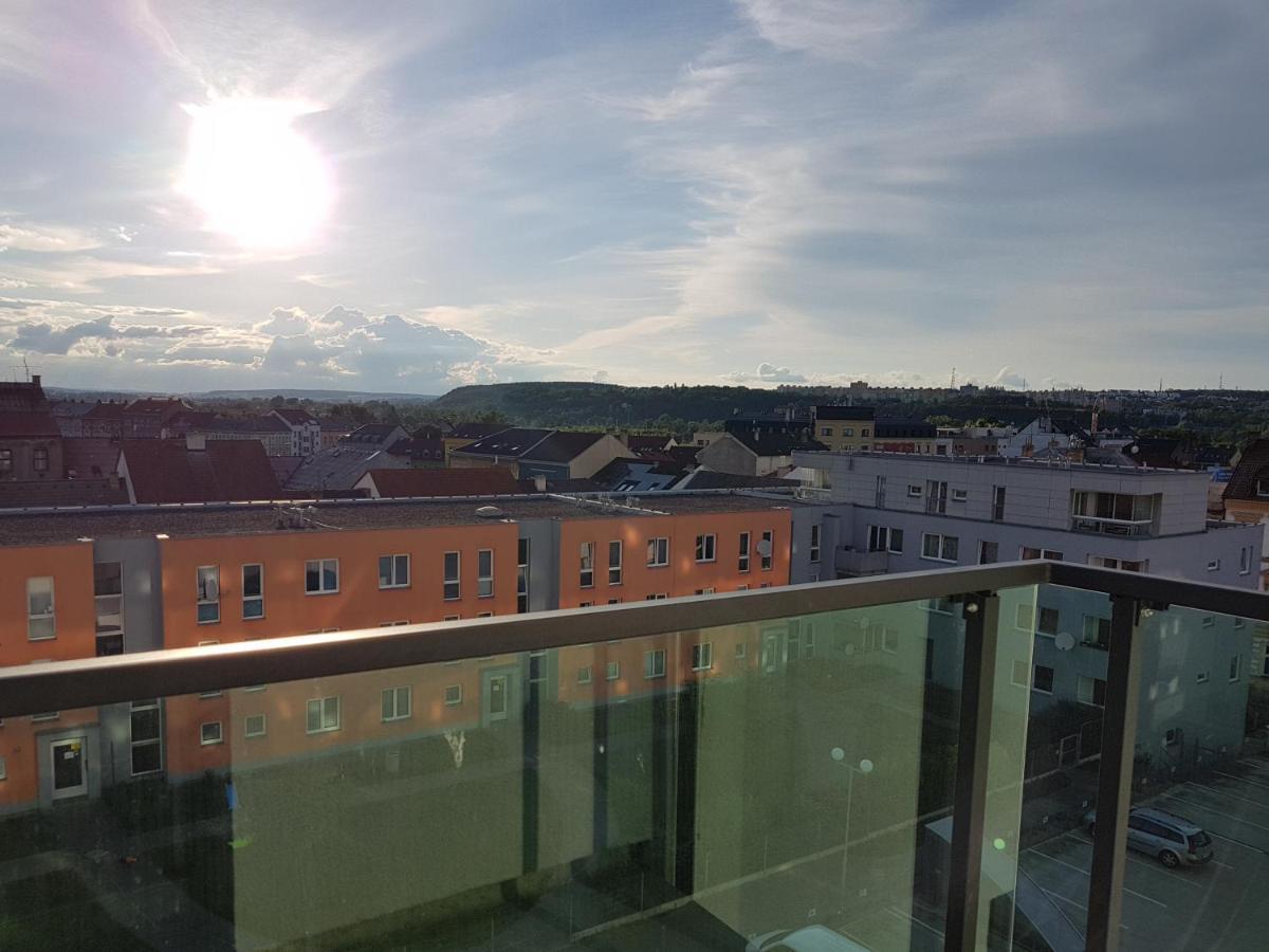 Kavi Apartments #1, Top Sunset View Plzen Exterior photo